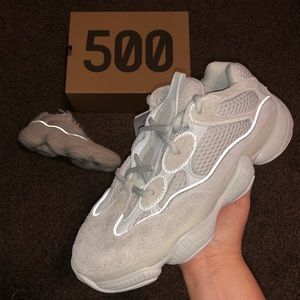 Yeezy 500 SALT size men’s 5